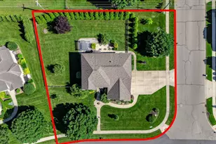 994 Brookmere Ave, Tipp City, OH 45371 - Photo 4