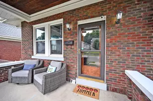 1221 3rd St, Reading, OH 45215 - Photo 4