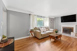 6465 Loiswood Dr, Cincinnati, OH 45224 - Photo 6