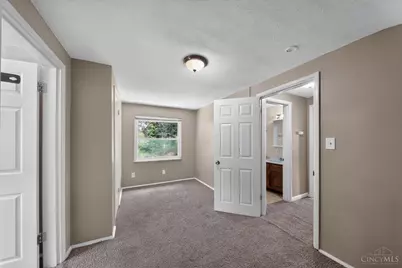 1703 Ashbrook Drive, Cincinnati, OH 45238 - Photo 14