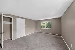 1703 Ashbrook Dr, Cincinnati, OH 45238 - Photo 22