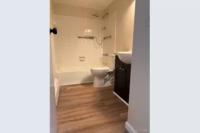 4901 Chalet Drive #303, Cincinnati, OH 45217 - Photo 16