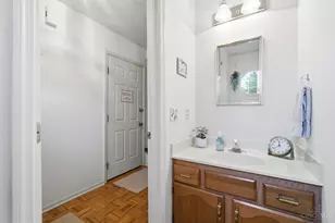 790 Lakeshore Dr, Hamilton Township, OH 45039 - Photo 8