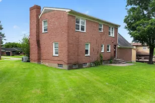 5406 Bluebird Ln, Cincinnati, OH 45239 - Photo 14