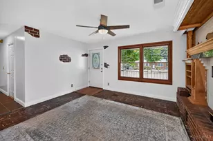 437 Glenrose Ln, Union Township, OH 45244 - Photo 4