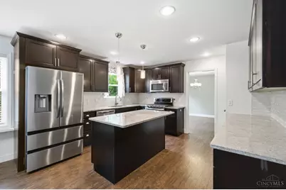 7325 Cannon Court, West Chester, OH 45069 - Photo 4