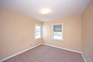 51 Gambier Cir, Green Hills, OH 45218 - Photo 12
