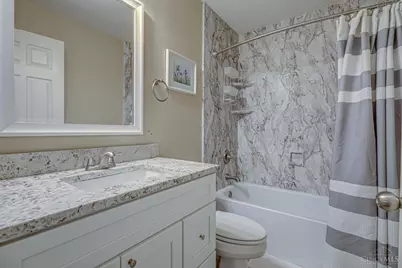 7045 Vail Court, Green Township, OH 45247 - Photo 24