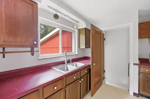 6502 Britton Ave, Cincinnati, OH 45227 - Photo 16