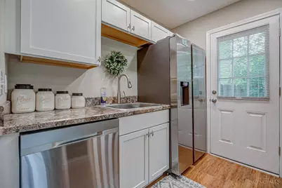 3721 Ellis Way, Middletown, OH 45044 - Photo 10