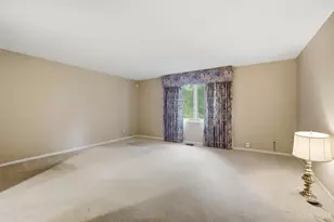 947 Brittany Hills Dr, Washington Twp, OH 45459 - Photo 32