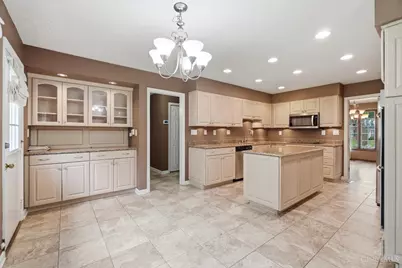 947 Brittany Hills Drive, Washington Twp, OH 45459 - Photo 16