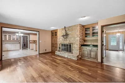 947 Brittany Hills Drive, Washington Twp, OH 45459 - Photo 12
