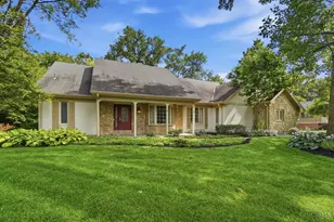 947 Brittany Hills Dr, Washington Twp, OH 45459 - Photo 8