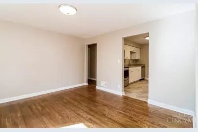 4105 Paxton Woods Drive, Cincinnati, OH 45209 - Photo 4