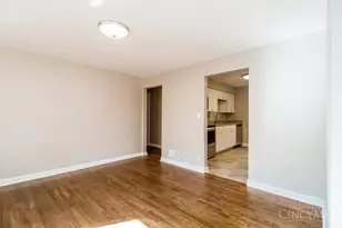 4105 Paxton Woods Dr, Cincinnati, OH 45209 - Photo 4