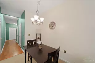 635 Keystone Dr, Union Township, OH 45244 - Photo 4