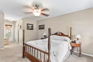 6400 Roth Ridge Dr, Miami Township, OH 45140 - Photo 22