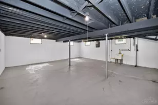 1645 Mandarin Ct, Forest Park, OH 45240 - Photo 56