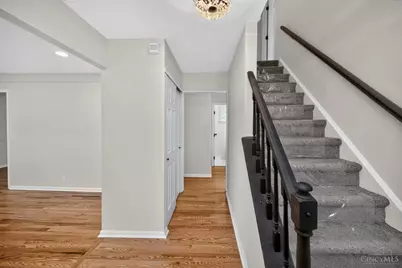 1645 Mandarin Court, Forest Park, OH 45240 - Photo 8