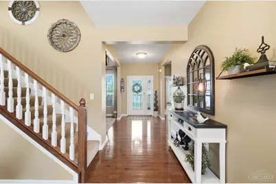 7528 Hargus Drive, Hamilton Township, OH 45039 - Photo 8