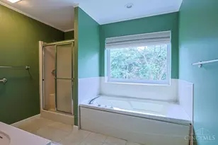 9677 Friar Tuck Dr, West Chester, OH 45069 - Photo 28