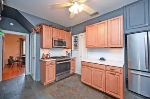 5021 Anderson Pl, Cincinnati, OH 45227 - Photo 12