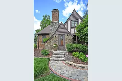 5021 Anderson Place, Cincinnati, OH 45227 - Photo 2