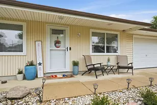 80 S Hillcrest Dr, Germantown, OH 45327 - Photo 4