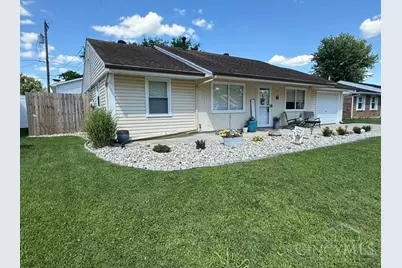 80 S Hillcrest Drive, Germantown, OH 45327 - Photo 2