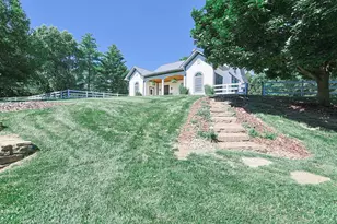 8205 Kroger Farm Rd, Indian Hill, OH 45243 - Photo 44