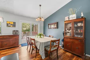 8242 Ravenwood Way, West Chester, OH 45069 - Photo 32