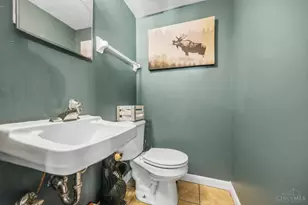 8242 Ravenwood Way, West Chester, OH 45069 - Photo 58