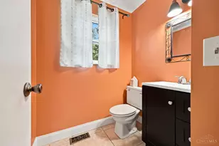 1063 Tahoe Terrace, Delhi Township, OH 45238 - Photo 8