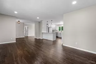 426 Mitchell Rd, Union Twp, OH 45177 - Photo 12