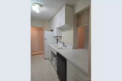 2444 Madison Road, Cincinnati, OH 45208 - Photo 14