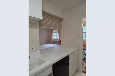 2444 Madison Road, Cincinnati, OH 45208 - Photo 16