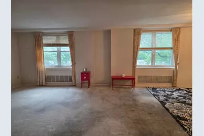 2444 Madison Road, Cincinnati, OH 45208 - Photo 8