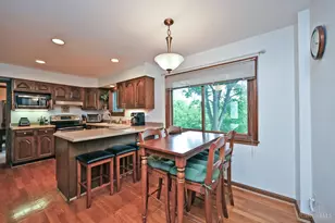 6356 Oakcreek Dr, Colerain Township, OH 45247 - Photo 18