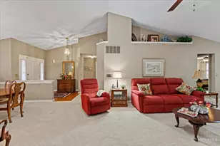 8185 Summer View Dr, Deerfield Township, OH 45040 - Photo 18