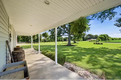 1040 Jeffery Road, Washington Township, OH 45054 - Photo 6