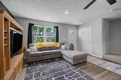 6261 Sophie Mai Circle, Morrow, OH 45152 - Photo 8