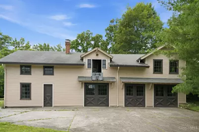 353 Oliver Road, Wyoming, OH 45215 - Photo 2
