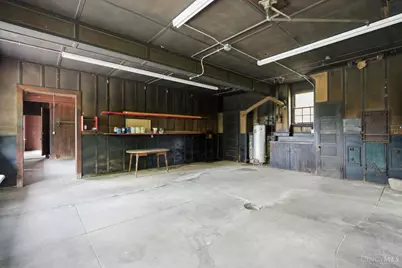 353 Oliver Road, Wyoming, OH 45215 - Photo 12