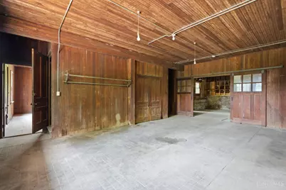353 Oliver Road, Wyoming, OH 45215 - Photo 14