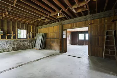 353 Oliver Road, Wyoming, OH 45215 - Photo 18