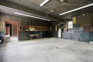 353 Oliver Rd, Wyoming, OH 45215 - Photo 14