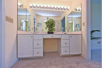 8552 Deerway Drive, Cincinnati, OH 45236 - Photo 30