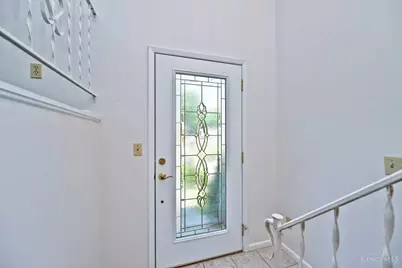 6043 Tridale Court, Cincinnati, OH 45230 - Photo 4