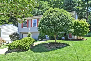 6043 Tridale Ct, Cincinnati, OH 45230 - Photo 2